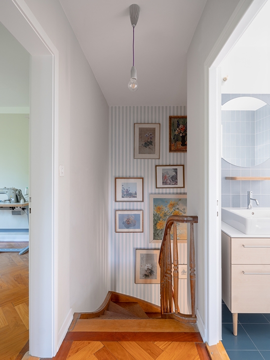 Rénovation d’une villa mitoyenne et aménagement d’un studio dans l’annexe existante, Genève.
Maître de l’ouvrage : privé.